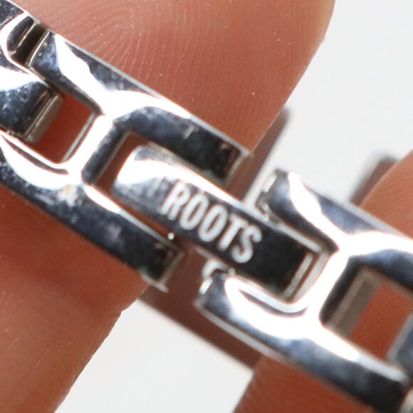 Roots Canada R624 Silver Tone Modern Square Dial Watch Bracelet Japan Movt - Picture 8 of 8